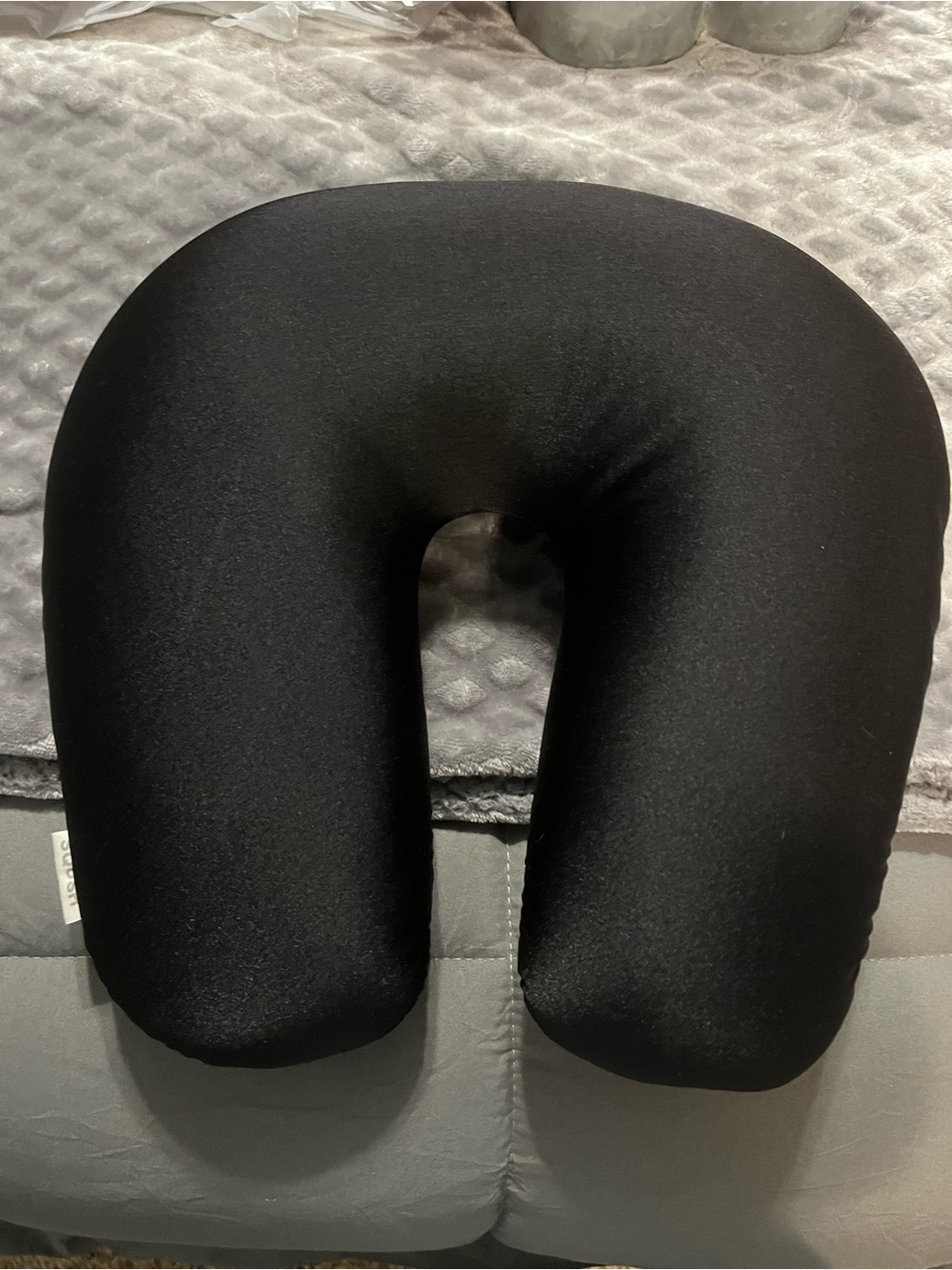 Sqush Travel Neck Pillow - Black